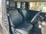 見通しのよいすっきりとした視界で、誰でも運転しやすいです。運転のしやすさは疲れにくさにも繋がりますよ♪