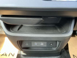 ワイヤレス充電器装備です