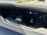 車両の各種設定は前方ディスプレイ内でステアリングスイッチから設定可能です!