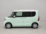 納車の前にはエンジンオイル、オイルエレメント、エアクリーナー、クーラント、バッテリー、ワイパーゴムのチェック又は交換を行います。