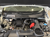 ホンダカーズ神奈川北は内外装のクリーニングを実施。室内からエンジンルームまで綺麗な状態で納車させていただきます。見えない所こそ綺麗にしています。