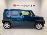 車両右側面からの写真になります。車をご覧になりたい時はお気軽に最寄りの店舗へご相談下さい。