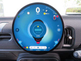 ◆iDriveを装備。操作系統をディスプレイから独立させることで、人間工学に基づいた最適な運転環境を実現しております。◆