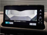 ◆マルチビューカメラシステム◆運転席から見づらい前後左右を、ナビ画面の映像で確認。見通しの悪い交差点や狭い道でのすれ違い、駐車などをサポートします。