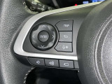 ステアリングスイッチ装備!運転しながら手元でオーディオの操作などができます。