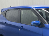 プラスチックバイザーがない分デザインもすっきり★洗車の時の窓拭きもラクラクです!