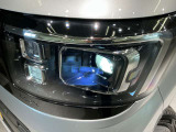夜間運転の安全をサポート!視界がクリアに、LEDヘッドライト♪