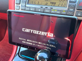 【ディスプレイオーディオ】お持ちのスマホやMP3プレイヤーとの無線接続で音楽再生が可能!コードで繋ぐわずらわしさも無く、手軽にお気に入りの音楽を楽しめます。