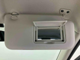 新車・中古車の販売だけでなく、メンテナンス(点検、車検、修理)、部品販売、レンタリース、JAF取扱い、損保(自動車保険) 各種保険代理店保険の加入などお車に関することに対応しております。