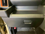 新車・中古車の販売だけでなく、メンテナンス(点検、車検、修理)、部品販売、レンタリース、JAF取扱い、損保(自動車保険) 各種保険代理店保険の加入などお車に関することに対応しております。