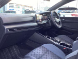室内全体的にコンディション良好です