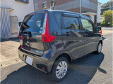 エンジンオイルは汚れ具合に関わらず、全てのお車交換しております。当店のこだわりの1つです。