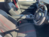 運転席まわりになります。実際に乗って頂き乗り心地をご体験してみてください。