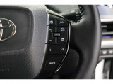 走りたいスピードでセットすれば一定速度で走行が出来るクルーズコントロール付き!高速道路でのドライブが快適になりますね♪