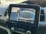 周囲の状況が分かるアラウンドビューモニター搭載。苦手な縦列駐車もこれがあれば安心ですね。