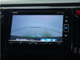 ◆バックカメラ◆リバースにするだけで映ります、後方の安全確認や、狭い駐車場での車庫入れ、雨の日や夜間など視界の悪い時に便利です!安全にバックする為には欠かせない装備です。