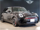 気密性の高いMINIは外観のかわいらしさとは裏腹に、外の雑音を遮り、高級感のある快適なドライブをお楽しみいただけます
