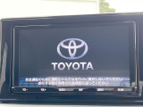 【メーカー純正ナビ】インテリアに溶け込むスタイリッシュな「専用設計」メーカーナビを装備♪視認性や操作性など基本性能にも優れ、より上質なカーライフをお楽しみいただけます。