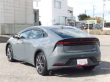 明るく広々、落ち着いた店内では、中古車のご検討・ご購入のほか、携帯電話(au)の購入等、様々なご相談に幅広く応えていきます♪