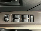 ボタン1つ自動で窓の開閉が可能です!空気の入れ替えも瞬時にできます!