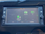 TV視聴や音楽機器の接続など多彩なナビでロングドライブも退屈なく楽しめる日産純正ディーラーオプションナビです。