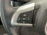 【オーディオリモコンスイッチ】ステアリング左に装備!運転中、視線をそらさずに選曲・ボリューム調整が可能に!