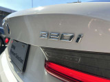 国道246号線沿い、南町田グランベリーパーク駅すぐ。BMW Premium Selection 東名横浜/〒194-0004 東京都町田市鶴間5-18-1
