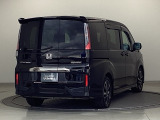 バックカメラが付いているのでバックでの車庫入れも安心です。