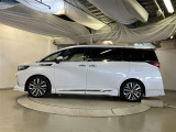 低燃費で環境にもやさしいハイブリッド車です。トヨタ専用診断機器でハイブリッドシステムを綿密に点検してあります!