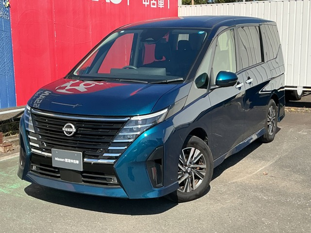 セレナ 1.4 e-POWER ハイウェイスターV 