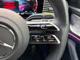 ディストロニックをはじめとする運転支援機能を装備。高速道路などでの運転負担を軽減するよう支援します。