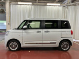 【スマートアシスト搭載車】 衝突回避支援ブレーキ機能(対車両・歩行者)、衝突警報機能(対車両・対歩行者)、誤発信抑制制御機能などの機能で安全な運転をサポートします。