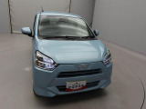 当社では全車、納車前にサービス工場で12ヶ月点検相当の整備を実施しております。そこで確認された不具合箇所は修理しておりますのでご安心下さい。