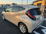 プライバシーガラスで室内の急な温度変化を抑え、紫外線による日焼けを緩和します。