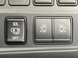 【両側パワースライドドア】スマートキーや運転席のスイッチで後席両側スライドドアの開閉が可能♪電動だから力を入れてドアを開ける必要が無く、小さなお子様でも簡単に開け閉めでき快適です♪