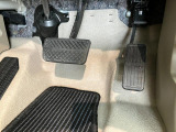 初度登録から7年以内のダイハツ車には1年間or走行無制限のまごころ保証がついておりますので購入後も安心です!有料にはなりますが1年もしくは2年の延長保証もご用意致しております!