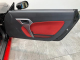 お客様にぴったりなおクルマをお選びいただけますように様々な展示車をご用意致しております!ダイハツの軽自動車だけではなく、他メーカー車やコンパクトカー・ミニバンなども数多く取り揃えております!