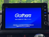 【純正ナビ】人気の純正ナビを装備しております。ナビの使いやすさはもちろん、オーディオ機能も充実!キャンプや旅行はもちろん、通勤や買い物など普段のドライブも楽しくなるはず♪