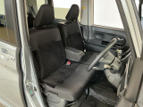 【運転席・助手席】内装ルームクリーニング済みです。しっかり綺麗にしていますので、是非、お確かめください。車に自信があるからこそ、是非一度ご来店頂き内外装も見てもらえると幸いです。
