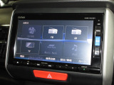 ナビゲーションは純正メモリーナビ(VXM-165VFi)を装着しております。AM、FM、CD、DVD再生、Bluetooth、音楽録音再生、フルセグTVがご使用いただけます。