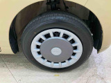 自動車保険もおまかせ下さい!保険資格をもったスタッフがお客様のニーズにあったプランをご提案させていただきます。