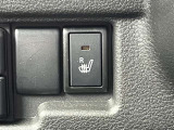 シートヒーター付きです。寒い日も快適なドライブが楽しめます♪