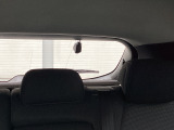 【別途SDカードの購入が必要です。また社外品は保証対象外となります。】運転中の映像・音声などを記録して、交通事故やトラブルが起きた時の正確な状況把握に役立つドライブレコーダーが装着されています。