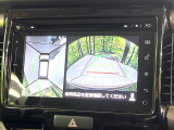 【全方位モニター用カメラ】専用のカメラにより、上から見下ろしたような視点で360度クルマの周囲を確認することができます☆死角部分も確認しやすく、狭い場所での切り返しや駐車もスムーズに行えます。