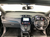 【前方視界】開放的な前方視界!運転がしやすく疲れにくいです♪窓が大きく、見通しがとっても良いおクルマですよ♪
