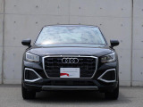 一目でAudiだと分かる特色を持つフロントマスク。