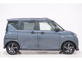 県内13店舗にて常時500台以上ダイハツ車を展示中です。見て、触って、納得のいく一台をぜひ見つけてください。