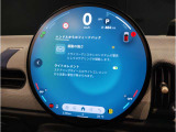 MNIのメーターパネルは円をコンセプトにデザインされております。おしゃれで愛嬌のあるMINI独自のデザインに惹かれる方は数多くいらっしゃいます。
