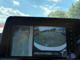 ナビのOPTボタンを二回押すことで運転席からの死角もカバーできます