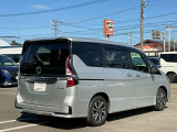 セレナ 1.2 e-POWER ハイウェイスターV 